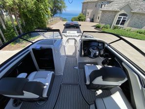 Boat Detailing in Welland, ON (3)